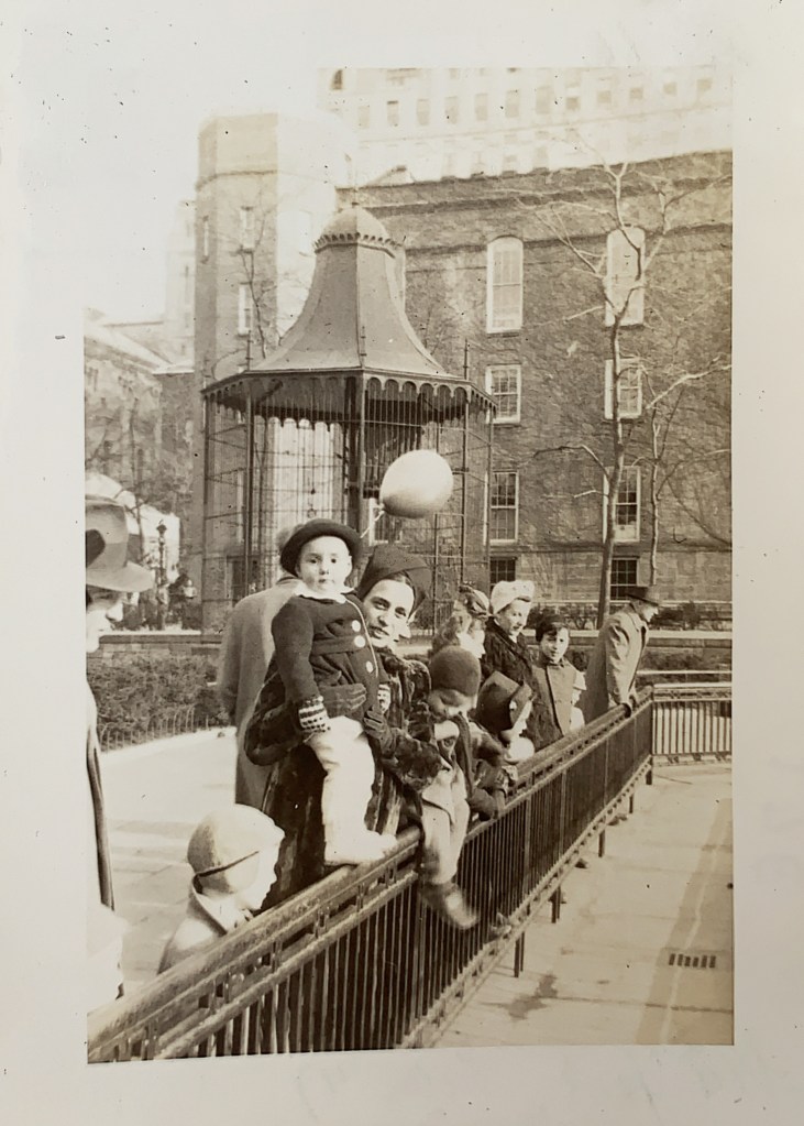 Rosemarie and Lilo Bollmann